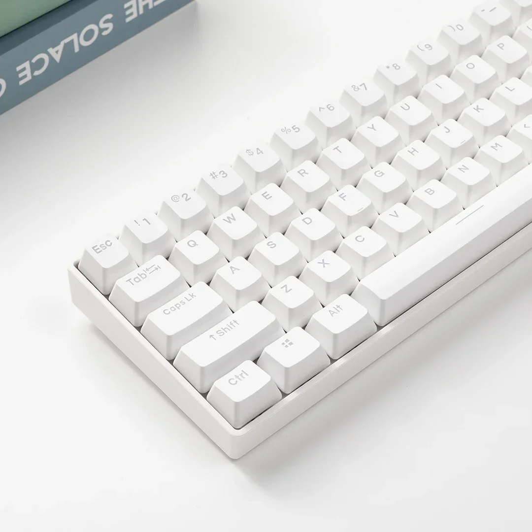 

OEM pure white side engraved light-transmitting keycap pbt material