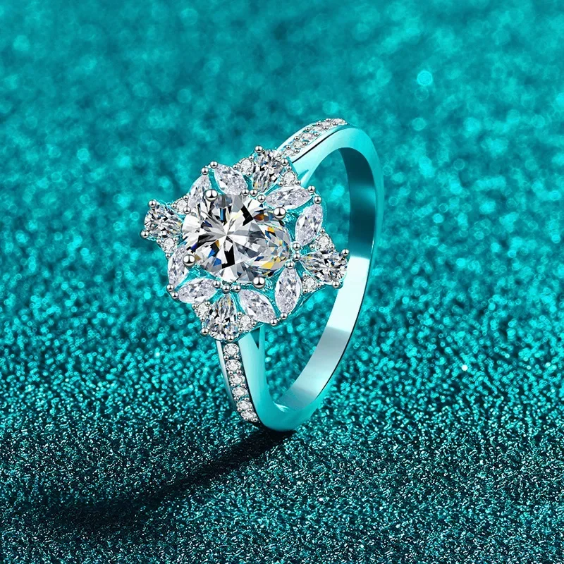 Platinum PT950 Moissanite Ring Women's Senior Engagement Ring Gorgeous Exquisite Holiday Gift