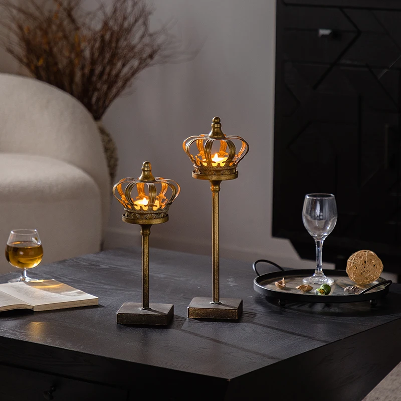 

Винтажный железный подсвечник в форме королевской короны, элегантная подставка для свечей в виде королевской короны