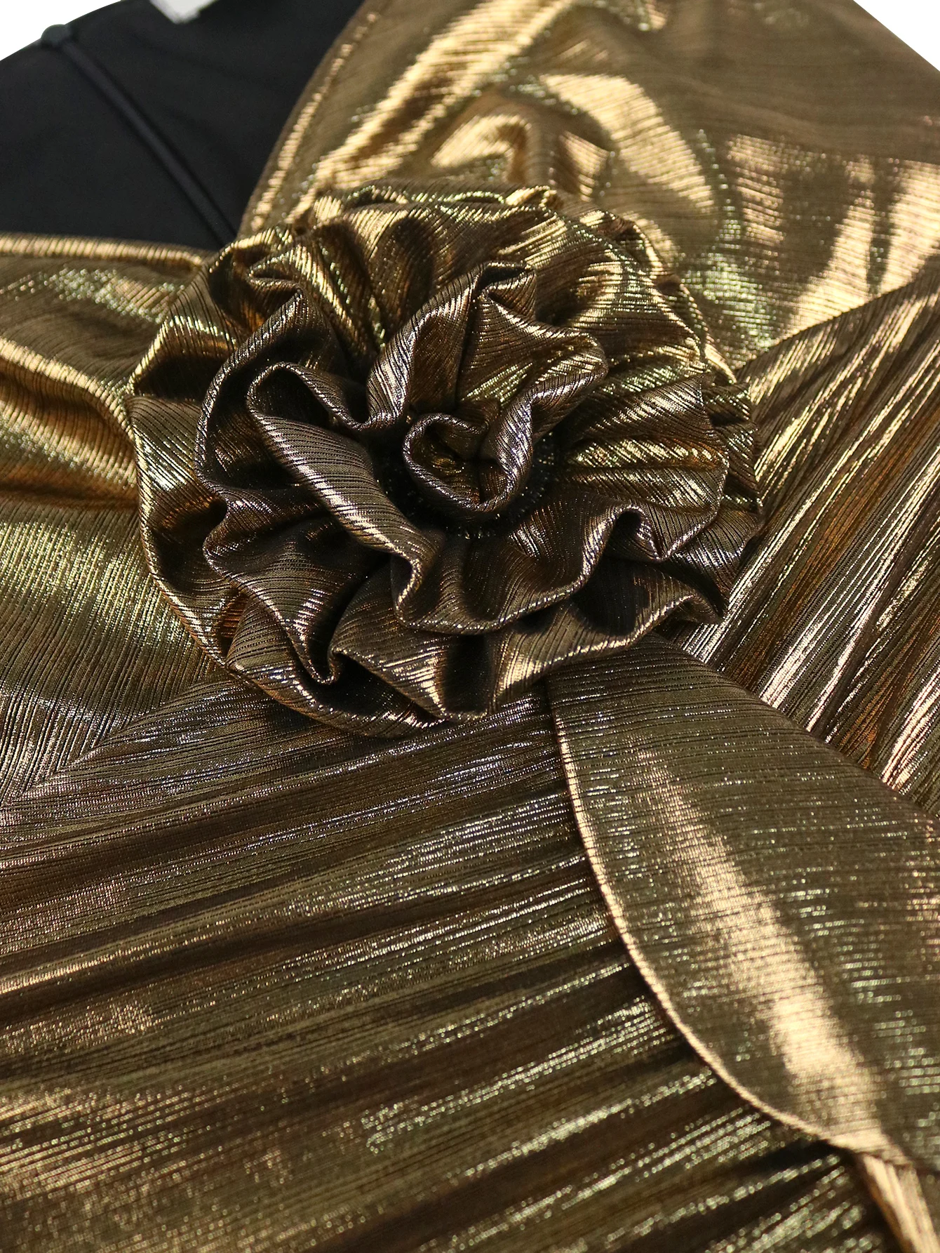 Robe mi-longue dorée pour femmes, Camisole sans manches, col carré, motif Floral 3D, à volants, fente latérale, parfaite pour une soirée, une occasion particulière