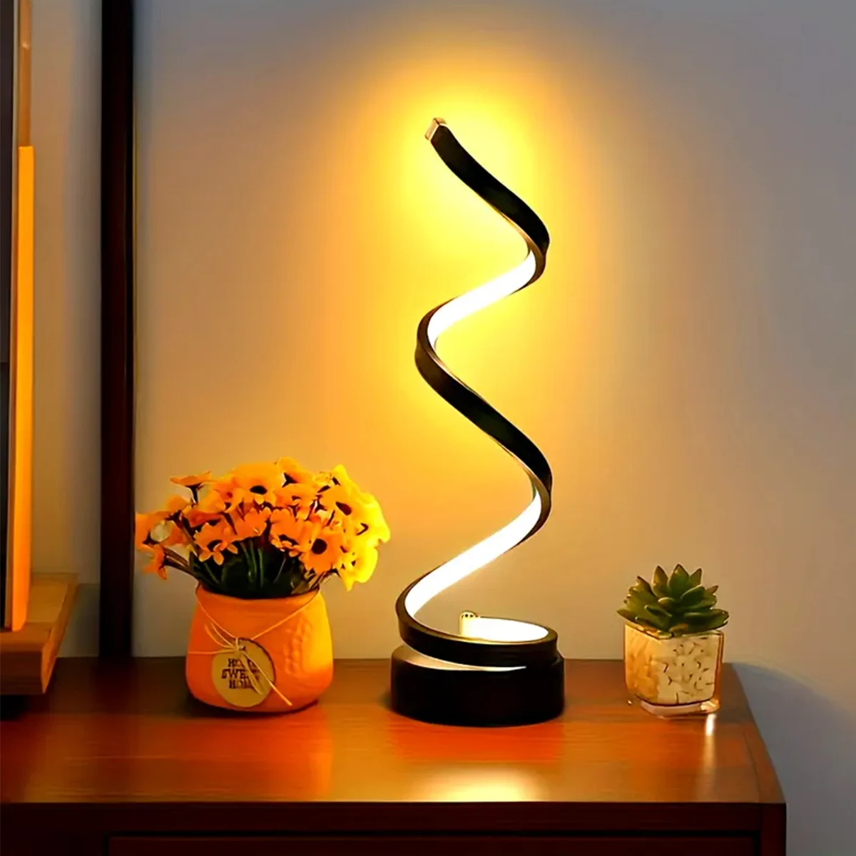 1PC Modern Gold s Desk Lamp USB Tricolor Bedroom Desk Top Decorative Eye Lamp