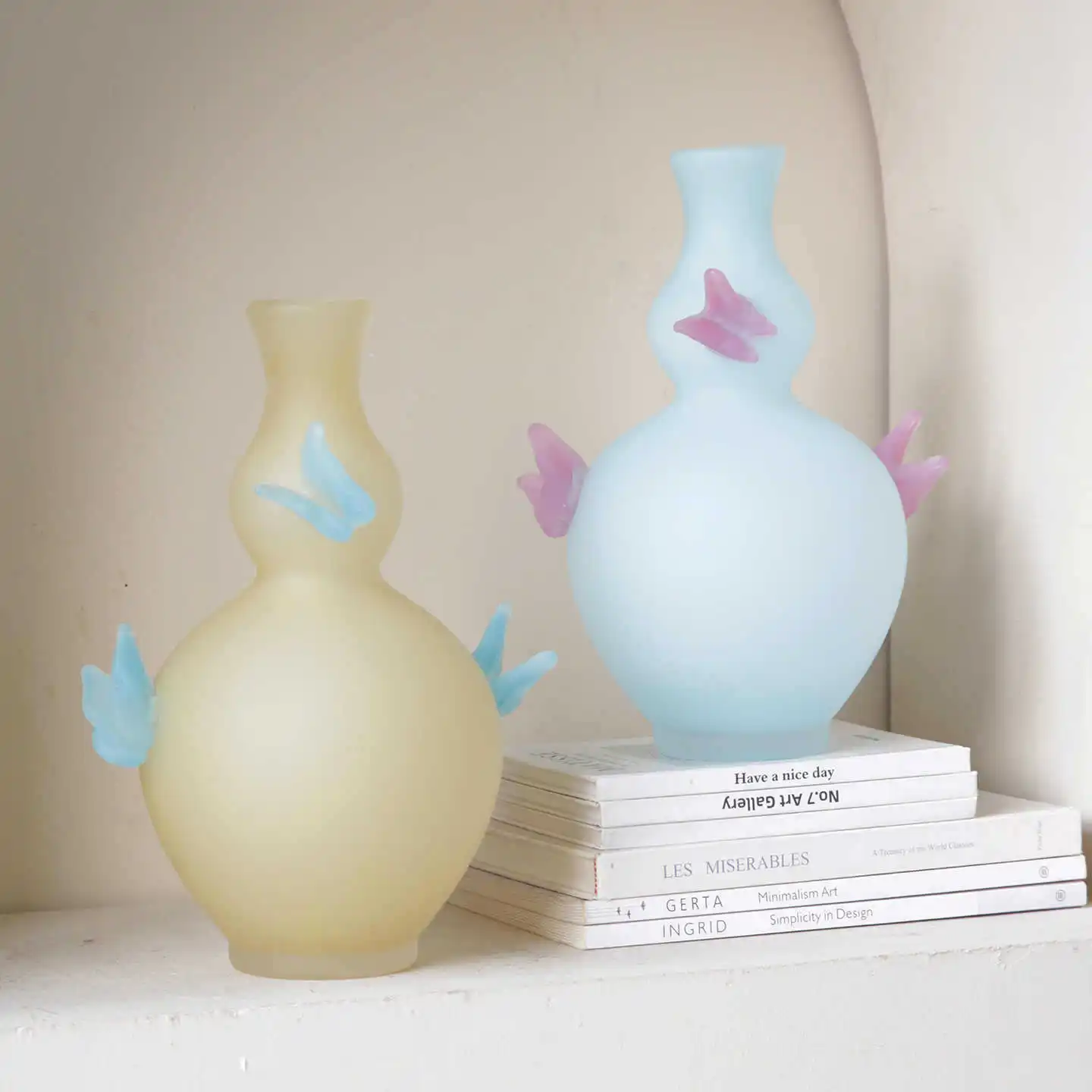 Vase Artistic Sense Calabash Office Butterfly Vase Home Furnishing Good Decorative Ornaments High Appearance Level