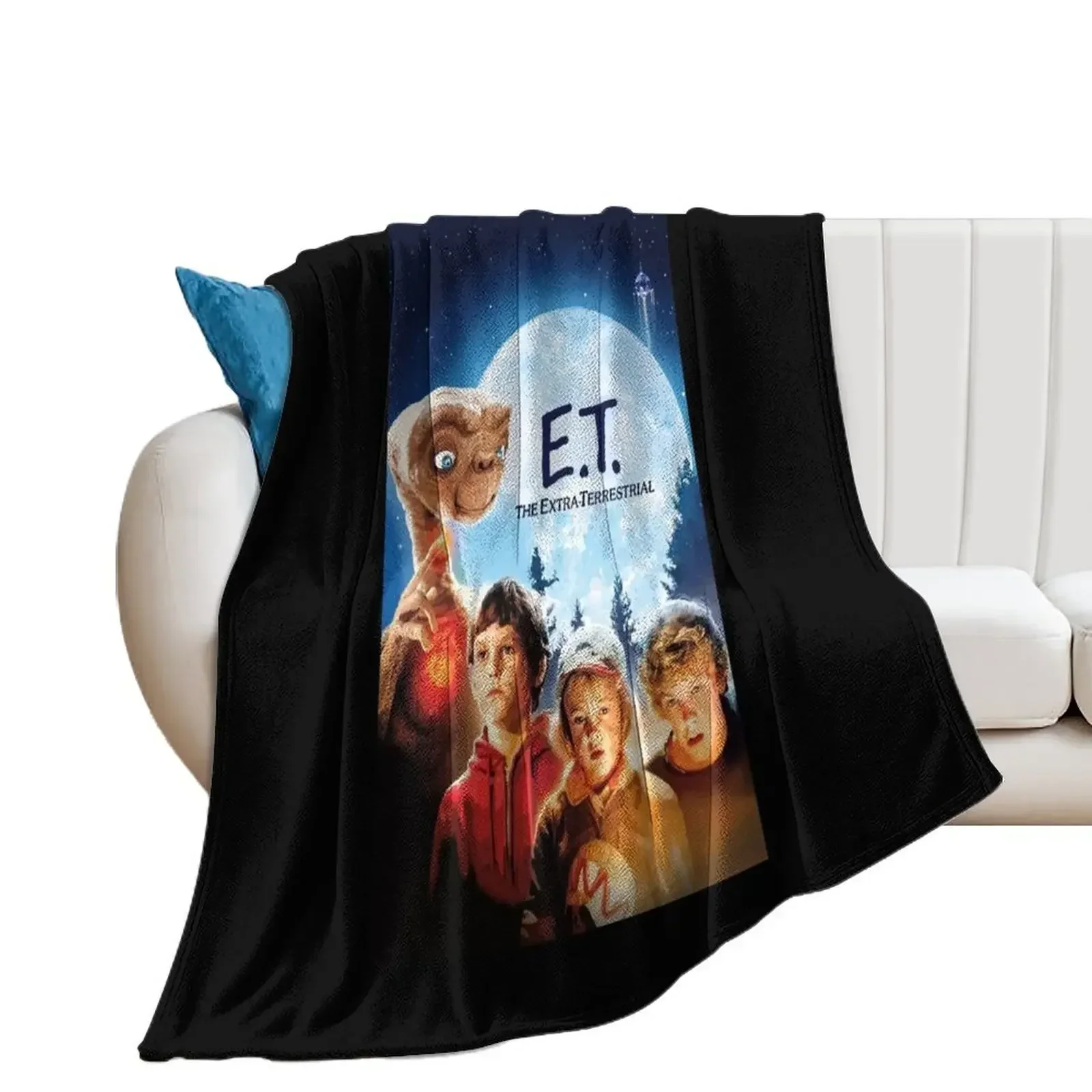 E.T. The Extra- Terrestrial Digital Illustration Throw Blanket Stuffeds Polar Giant Sofa Blankets