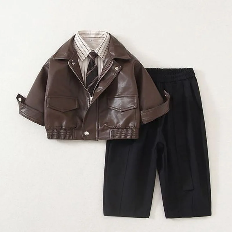 

Осенне-зимний модный комплект для мальчиков: кожаная куртка + рубашка в полоску + свободные брюки, 3 предмета, стильный повседневный костюм для детей