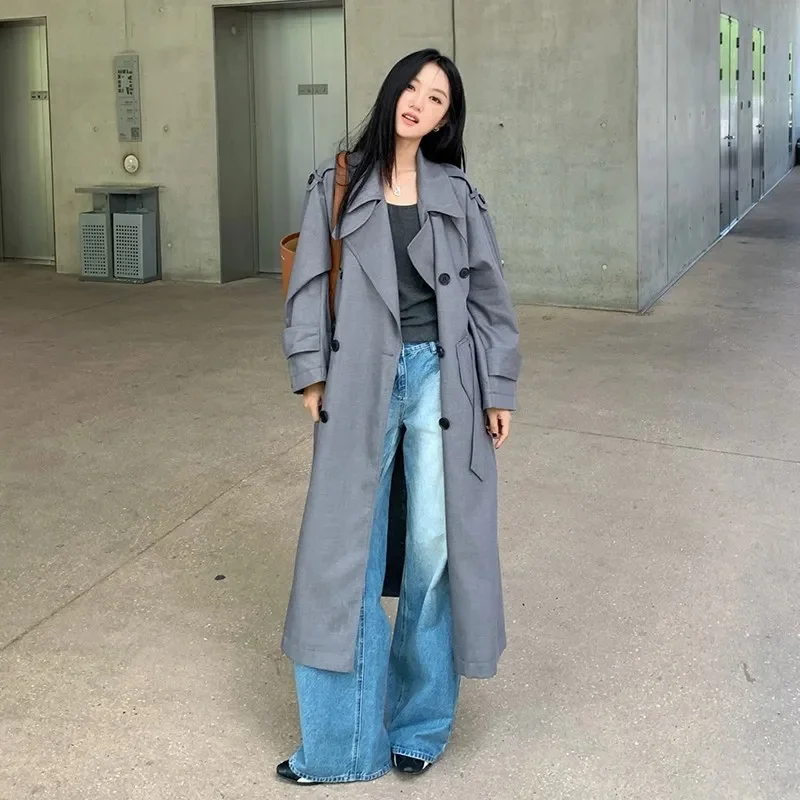 

Женский плащ, новинка осени 2025, хаки, с длинными рукавами в британском стиле, с поясом, длинный плащ, классический и повседневный, модный