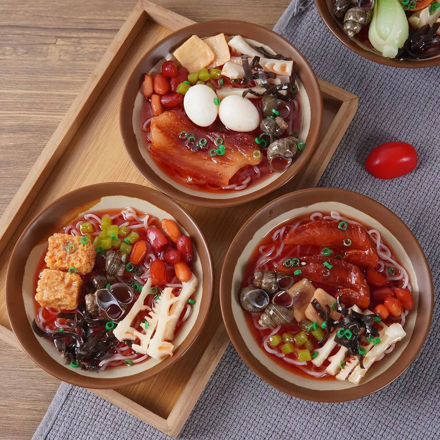 

Simulation Luosifen Fake Food Large Bowl Noodles In Soup Shop Restaurant Decoration Window Sample Display Props