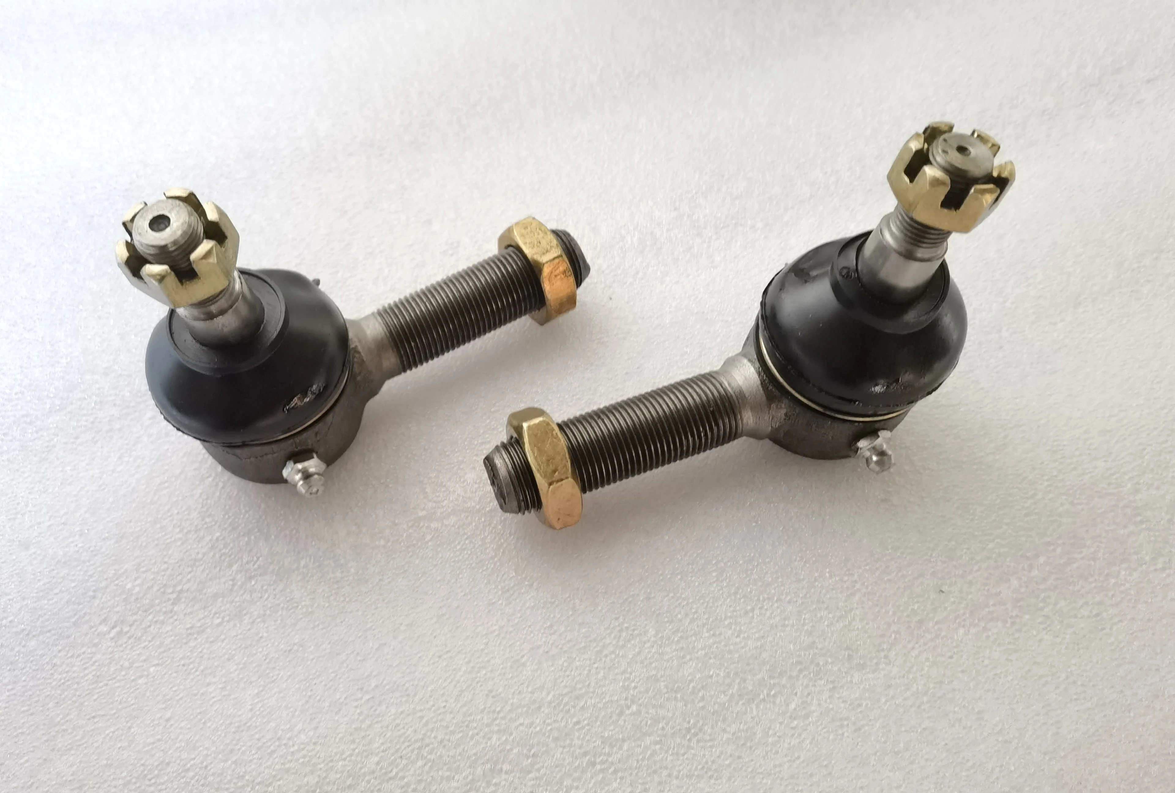 QJ554.31.030P + QJ554.31.031P , Steering joints for Foton Lovol FT404 / FT454