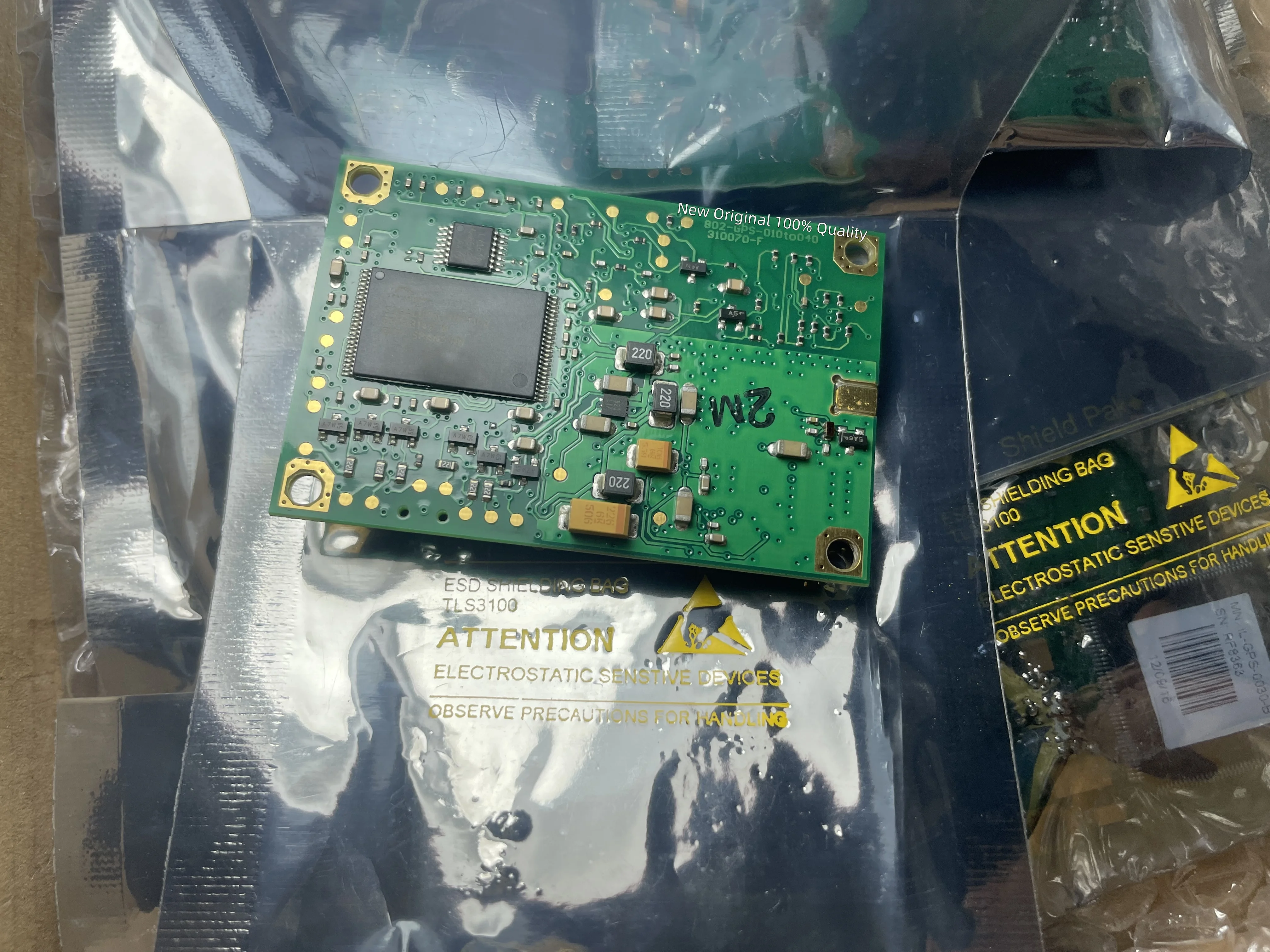 Nuovo originale 100% qualità M12MTIMING M12MT M12M-T IL-GPS-0030-B 2016+