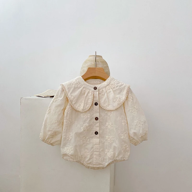 الربيع والخريف جديد القطن الخالص ارتداءها طفل فتاة طفل زهرة التطريز كبير الرقبة طويلة الأكمام فضفاضة مثلث بذلة