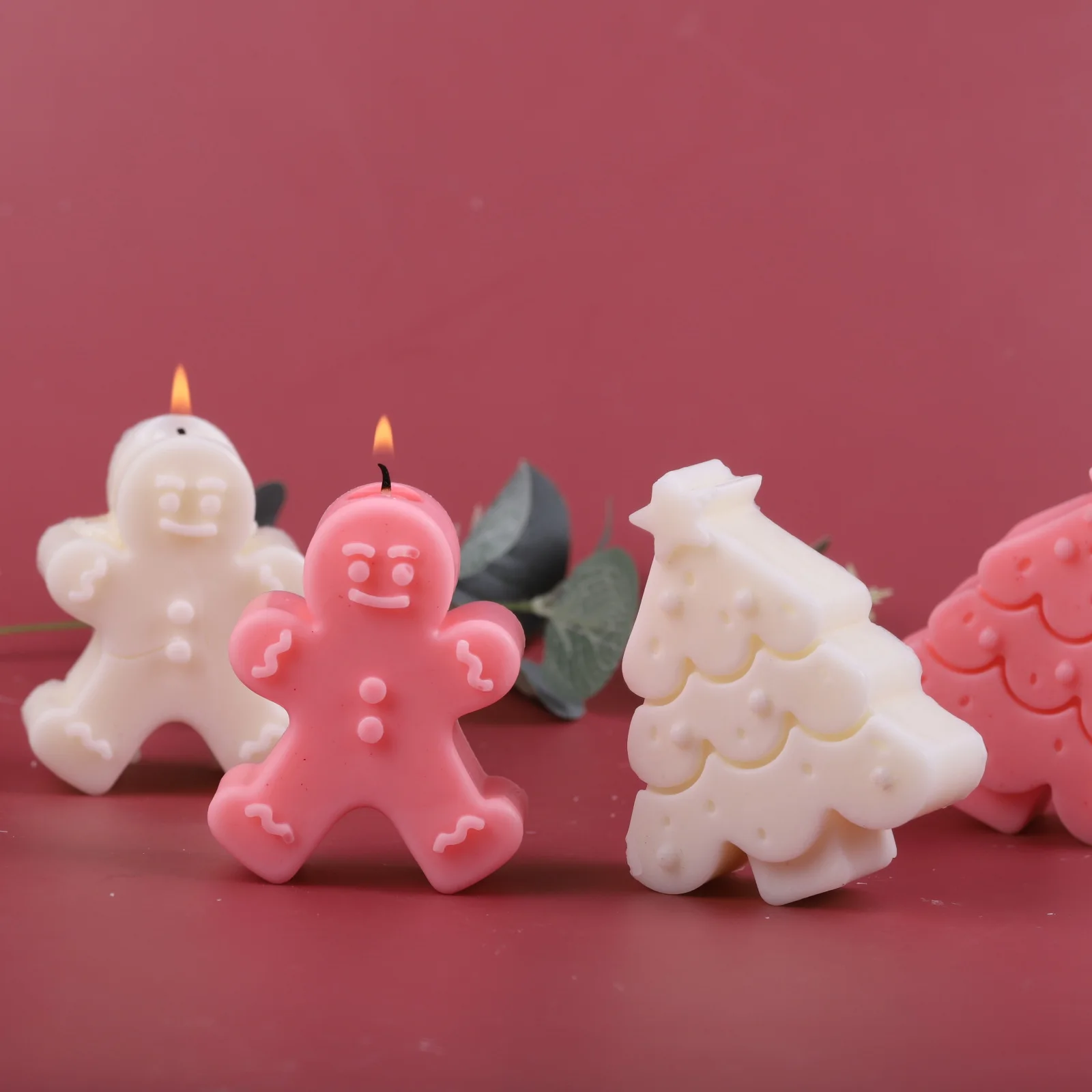 3D Christmas Tree DIY Aromatherapy Candle Silicone Mold Gingerbread Man Soap Mold