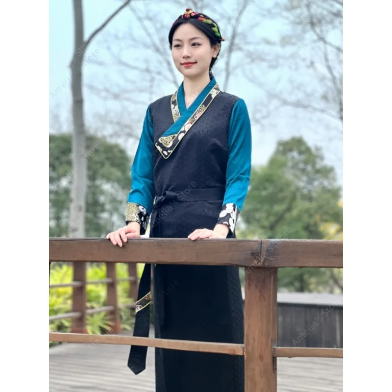 สไตล์ชาติพันธุ์ทิเบตชุดผู้หญิงสไตล์ Khampa ทิเบต Robe พื้นบ้านแบบดั้งเดิมเต้นรํากระโปรง