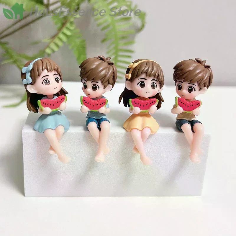 ※1Pair Watermelon Eating Couple Figurine Lovers Figures Mini Sized Boy Girl Model Princess Fairy Home Garden Automobile