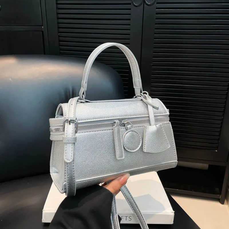 

Women Square Handbags 2025 Summer Fashion Chains Crossbody Bags Texture PU Shoulder Bag Elegant Chic Mini Mobile Phone Bags