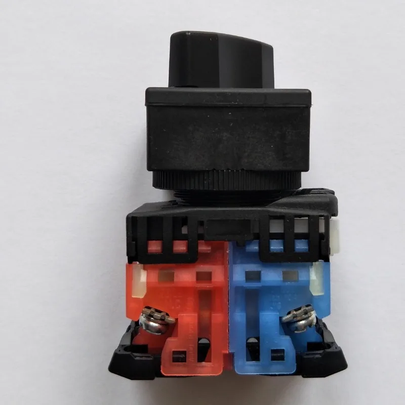 New 2-gear Selectable Square Switch AG28PY-211B 1PCS for Komori Printing Machine