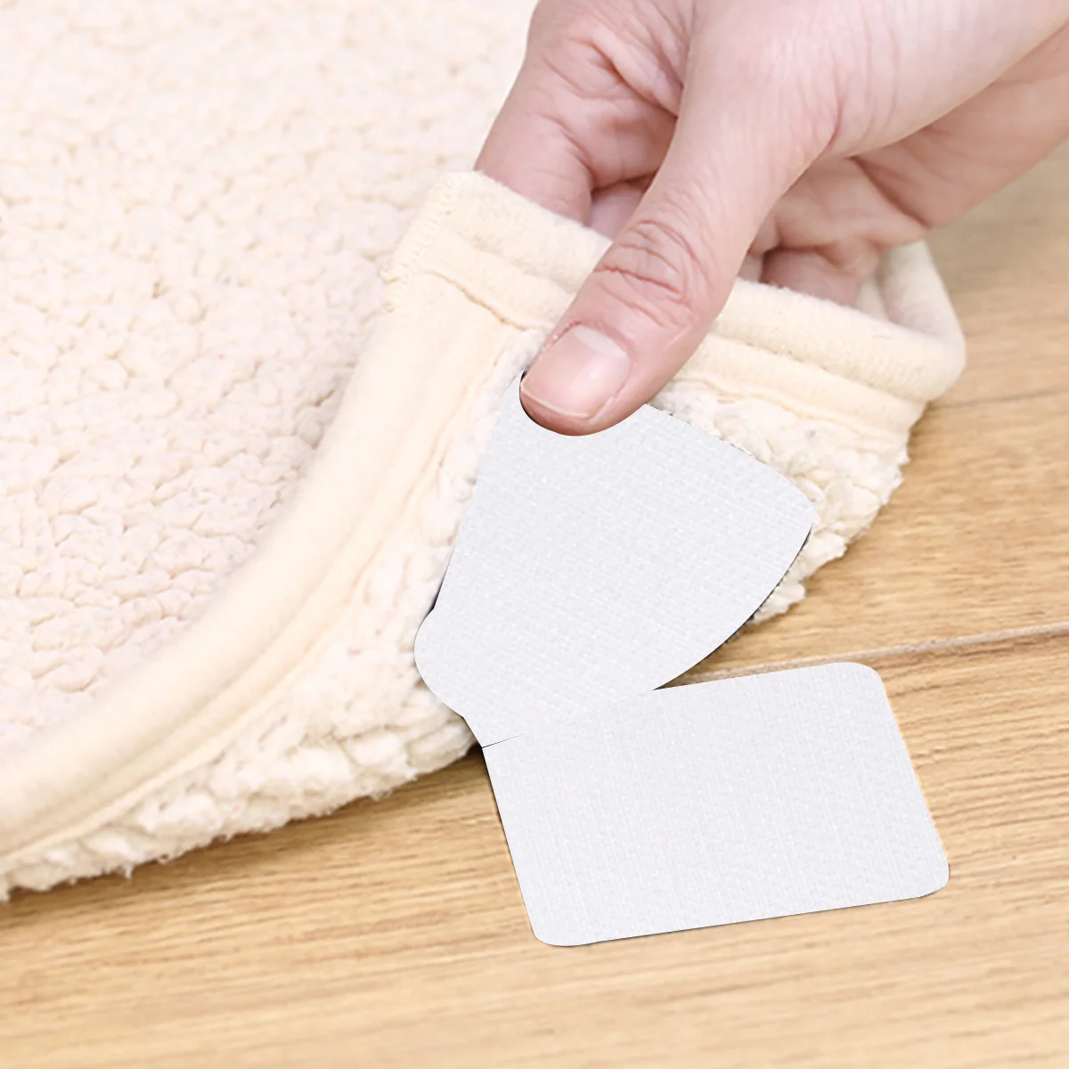 20 قطعة من علامات الخطاف والحلقة ذاتية اللصق للسجاد والأرائك والأرائك - مستطيلة قابلة لإعادة الاستخدام للمكتب المنزلي