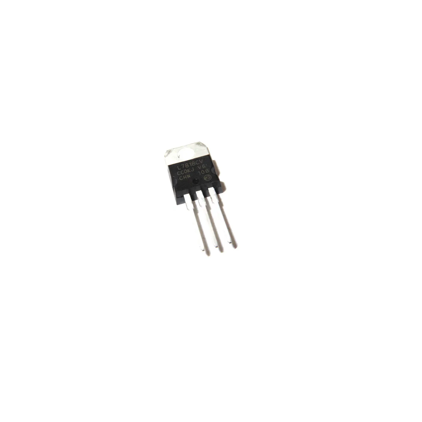 10PCS L7818CV L7818 1.5A/18V TO-220 MOSFET MOSFT TO220 Three-Terminal Voltage Stabilizer New Good Quality Chipset