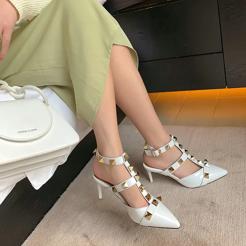 2023 New Summer Pointed Closed Toe Genuine Cow Patent Leather Luxury Brand Sexy Party T-strap High Heels Sandals With Big Rivets