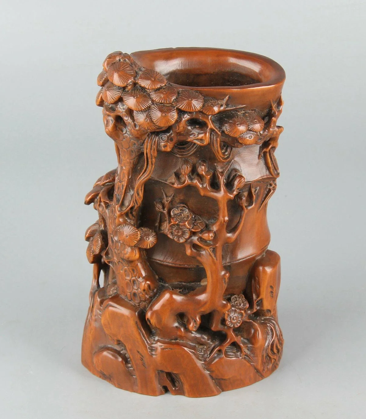 Chinese Exquisite Hand-carved Pine Bamboo Carving Boxwood Brush Pot