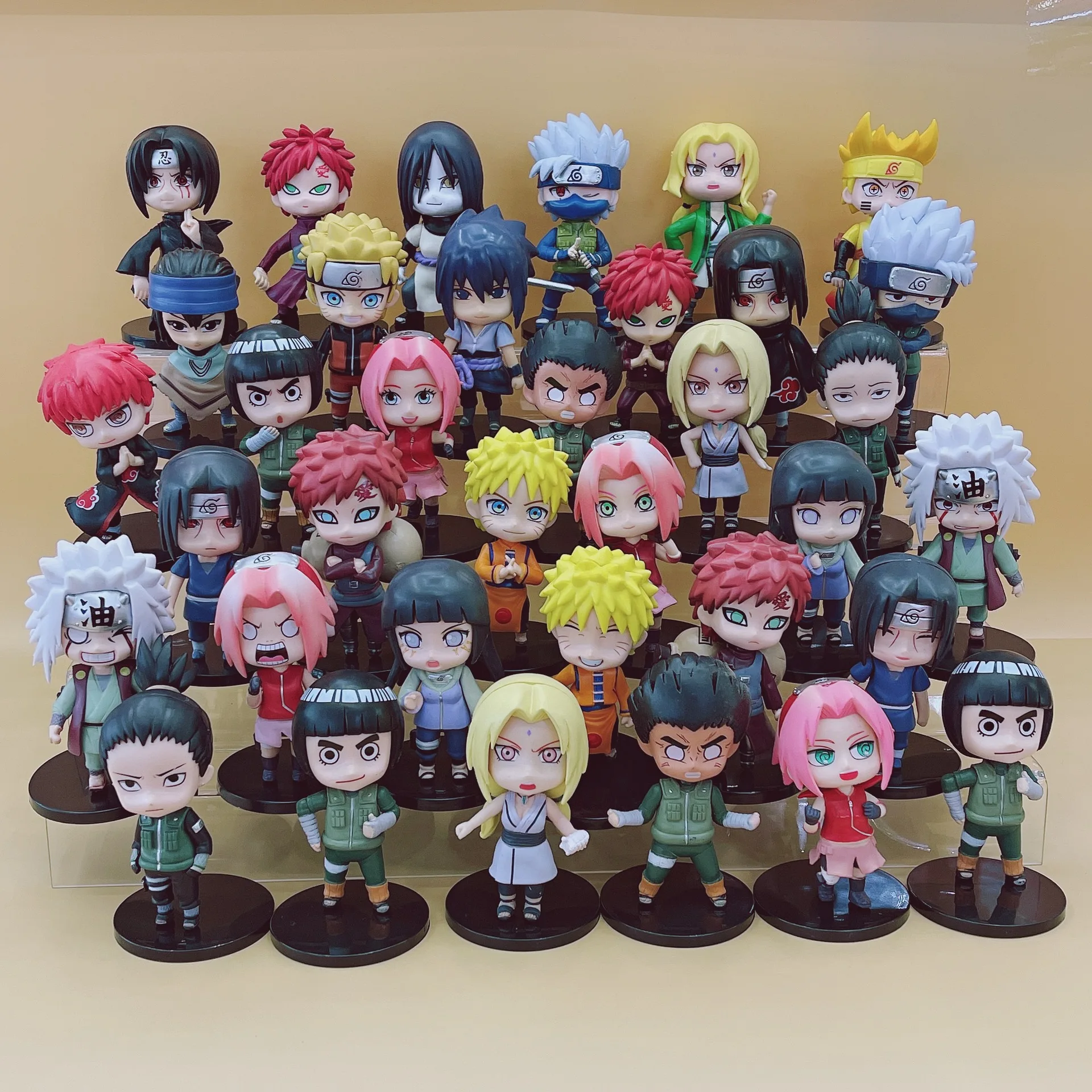 1 Uds. Estilo aleatorio Anime Shippuden Hinata Sasuke Itachi Kakashi Gaara Jiraiya Sakura figuras de PVC juguetes muñecas regalo para niños