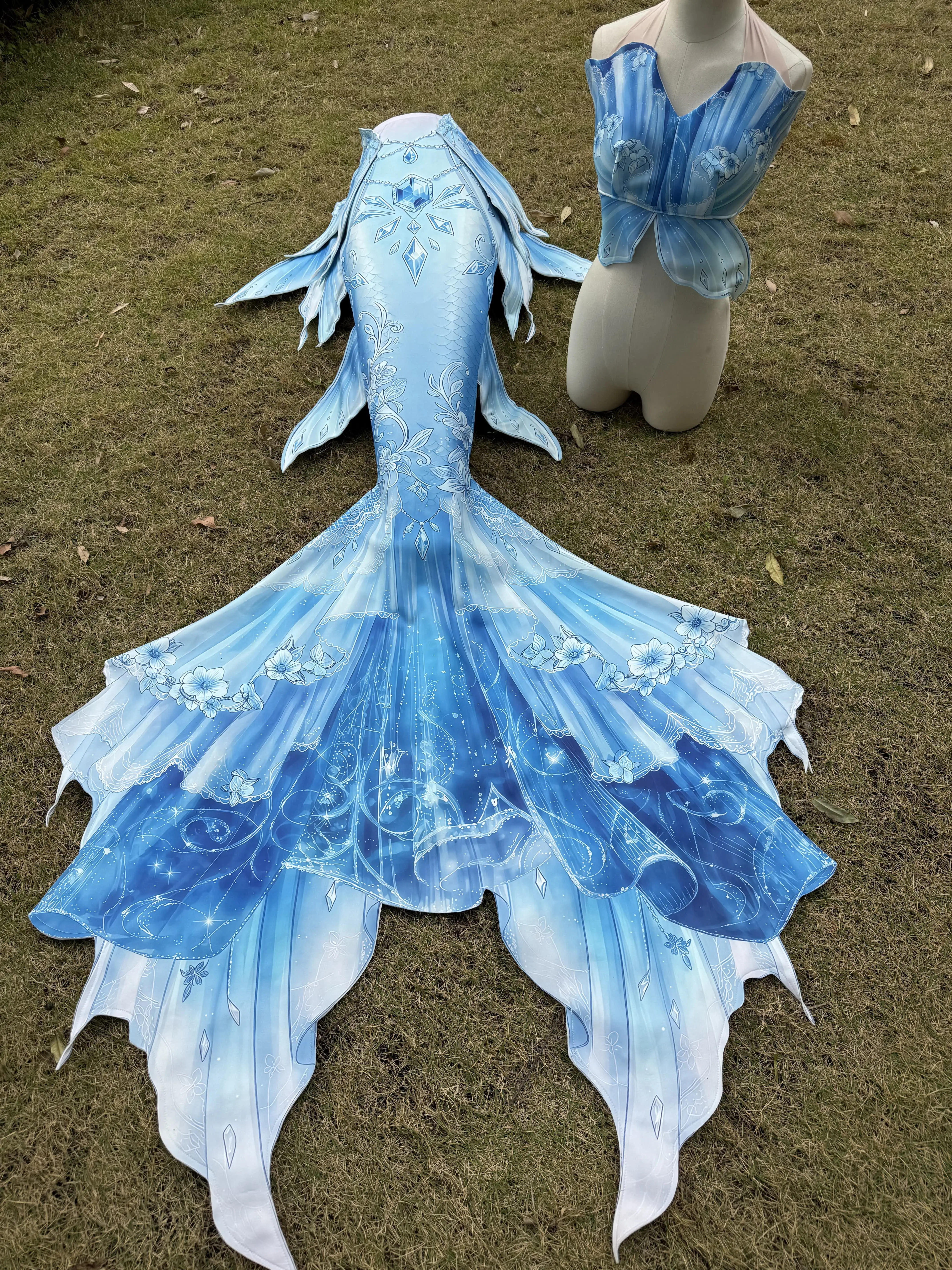 

Original Chinese Style Mermaid Tail Ancient Style Fish Tail Diving Shooting Mermaid Big Tail Performance Costume Swimsuit