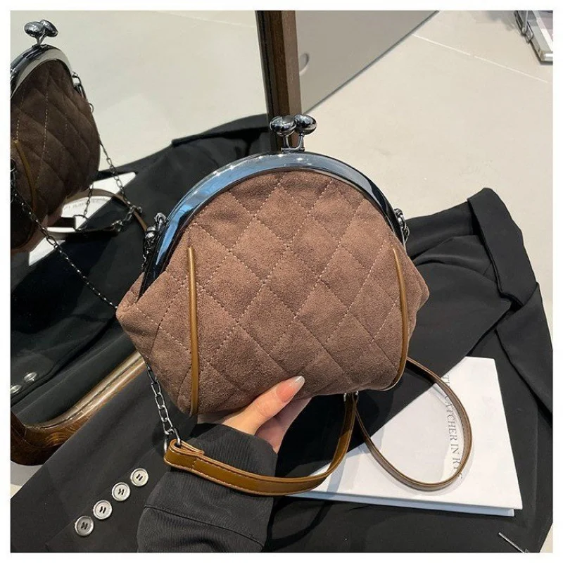 

Women's Messenger Bag Crafted From Lizard-Stripe Leather Boasting Elegant High-End Lasting Spacious Soft Modern Style​