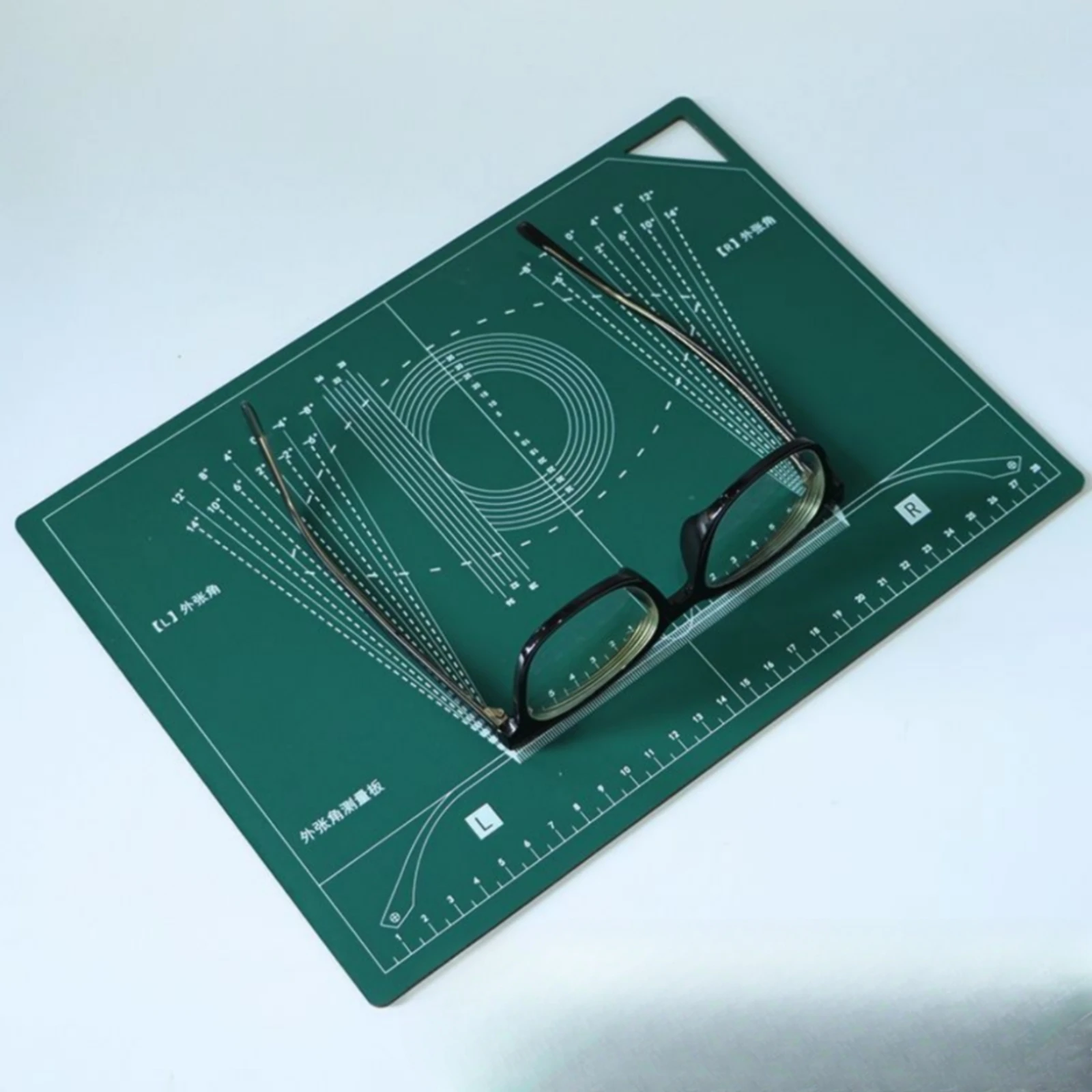 Optical Tool Accurate PVC Eyeglass Frame Adjustment Board Workshop Tool Practical for Opticians, Eyewear Repair Shop