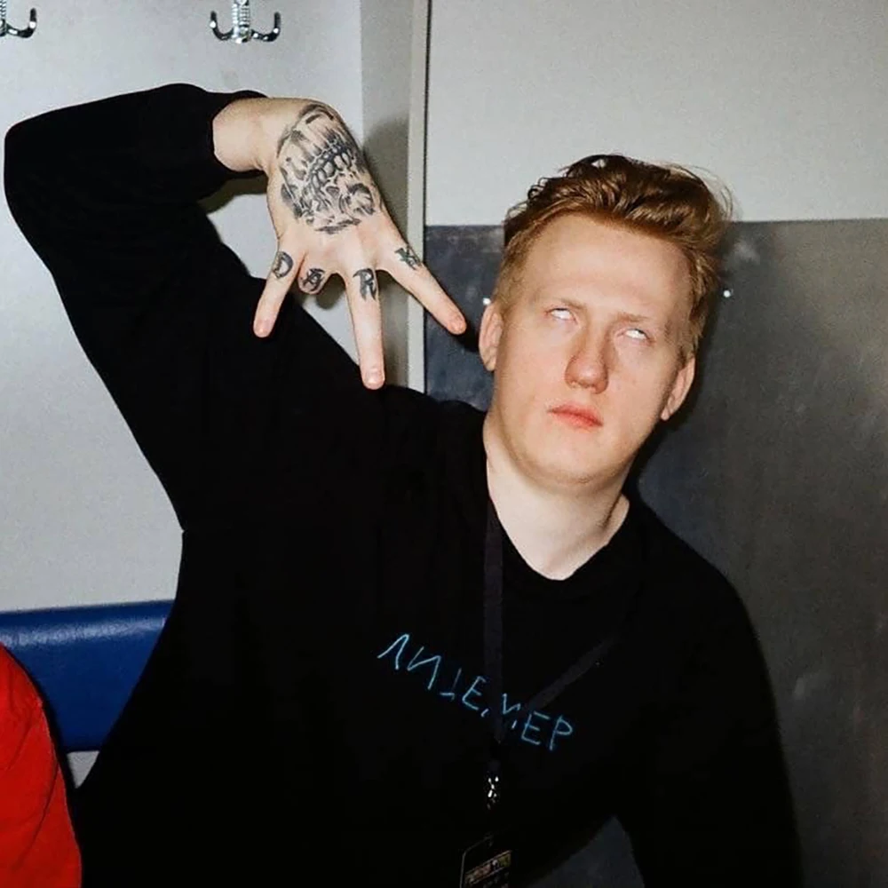 Harajuku Graphic Print Oversized Hoodie 4