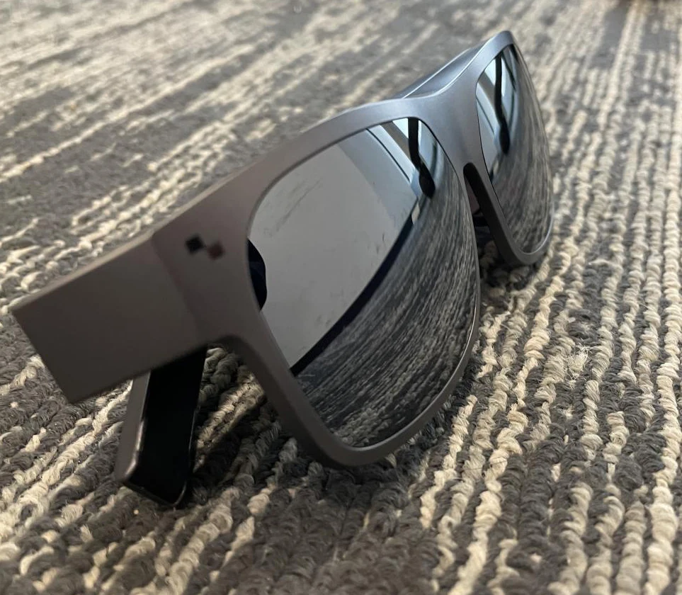 Ready Stock! TCL RayNeo Air Plus AR Glasses Equivalent to TCL NXTWEAR S+ 215-inch HD Giant Screen 120Hz Refresh Rate Micro OLED