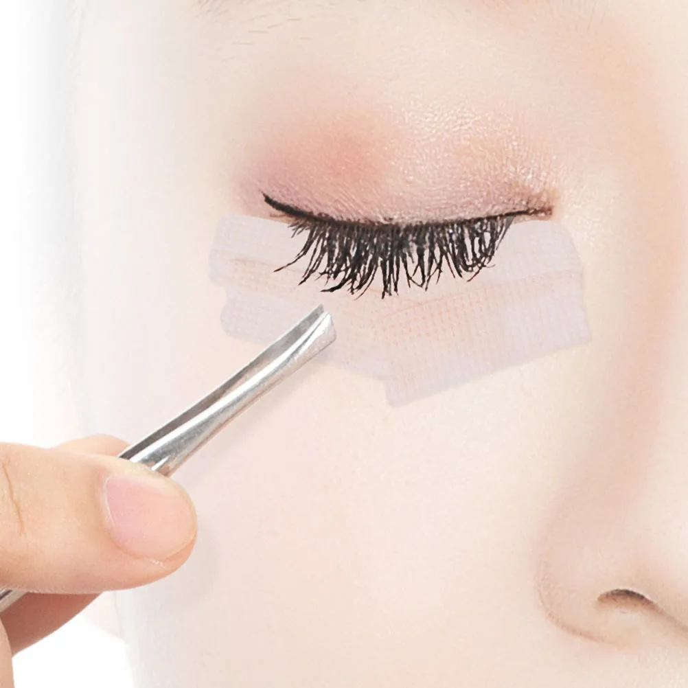 

8pcs Eyelash Tape Breathable Lashes Tapes Green Fabric Adhesive Patches Eyelash Tape Line Salon Use Strong Durable