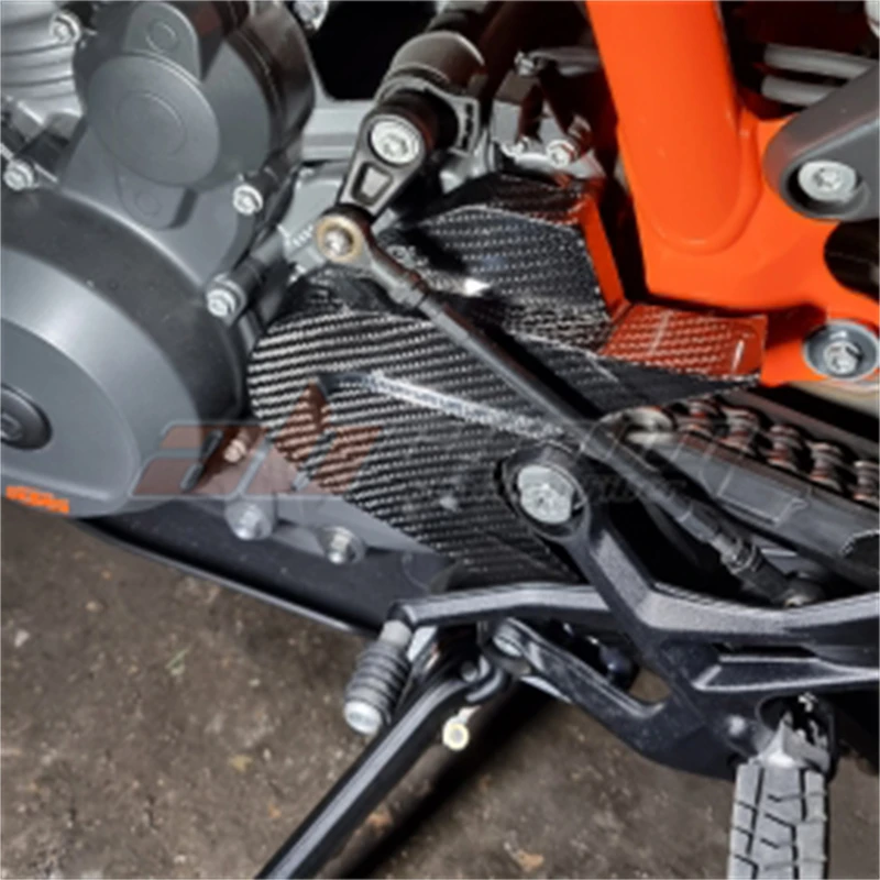 

Side Sprocket Chain Case Cover Fairing Cowling For KTM Duke 790 2018-2021 Full Carbon Fiber 100%