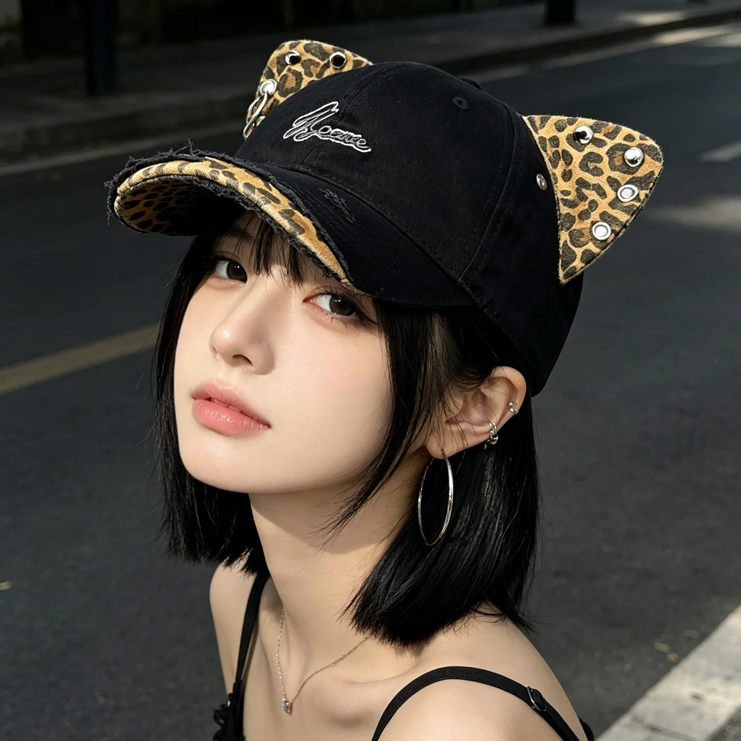 

Leopard Print Cat Ear Baseball Cap Unisex Vintage Distressed Rivet Chain Streetwear Adjustable Sun Dad Hat for Women Men