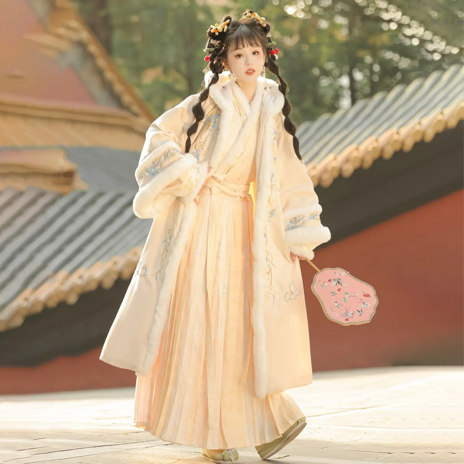 Japan Huayun Original Hanfu Women'S Song Dynasty Double-Breasted Plus Velvet And Thickened Hooded Long Beard Pleated Skirt