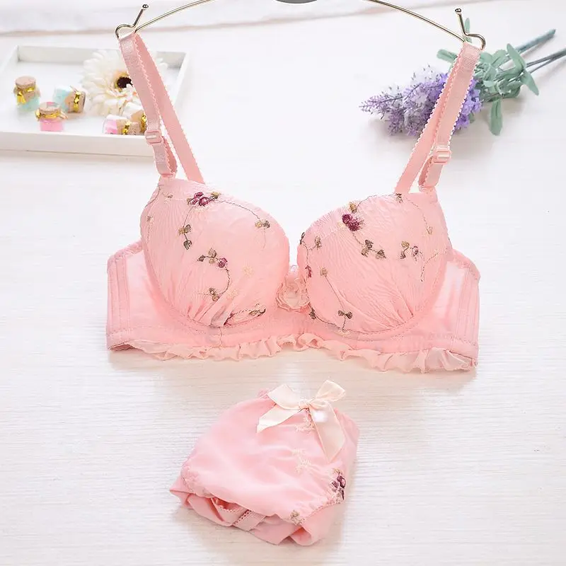 Girls Push Up underwear Japanese cute Style no steel ring bra set comfortable and Beautiful lingerie underpants suit for women