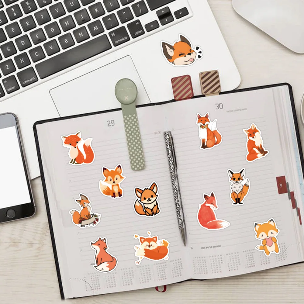 60 قطعة من ملصقات الديكور اللطيفة على شكل ثعلب كرتوني للأمتعة والكمبيوتر المحمول والهاتف والجيتار والدراجة والهاتف لعبة أطفال
