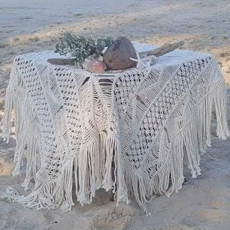 Nordic Hand Woven Tablecloth Vintage American Style Bohemian Tapestry for Wedding Banquet Bed and Breakfast Home Decoration