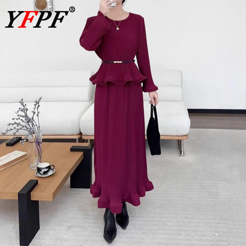 

YFPF Элегантный плиссированный женский комплект из 2 предметов, топы с расклешенными рукавами и поясом, длинная юбка, мода 2025, осень-зима, новая одежда