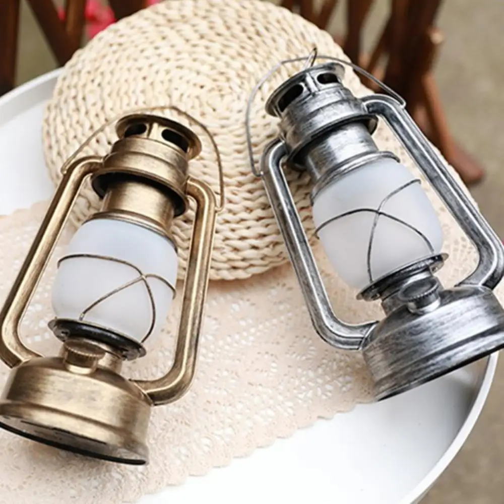 Retro Portable Lantern Outdoor Camping Kerosene Lamp Without Remote Control Dynamic Flame Light Battery Powered LED Table Lamp