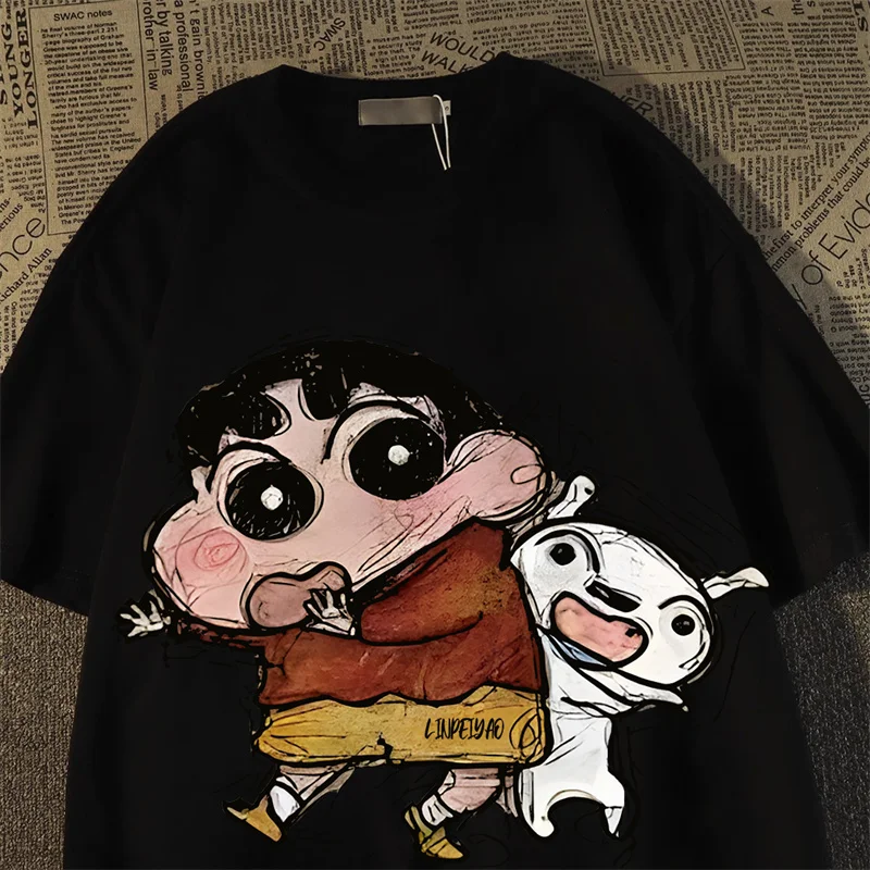 الصيف تلوين شياو شين الوالدين والطفل تي شيرت الأسرة لطيف موضة القطن الأطفال الكبار السيدات أنيمي المحيطة قمم تي شيرت