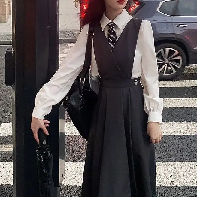 Feminino estilo preppy conjunto 2024 outono nova roupa de três peças camisa blazer casaco com vestido plissado fino elegante terno cinza escuro