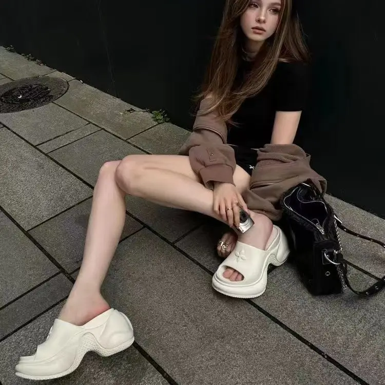 2026 Cross Flower 9CM Thick Bottom High Heel Cool Slippers Women's Outdoor Wear Fashion Casual High Heel Summer One-word Drop