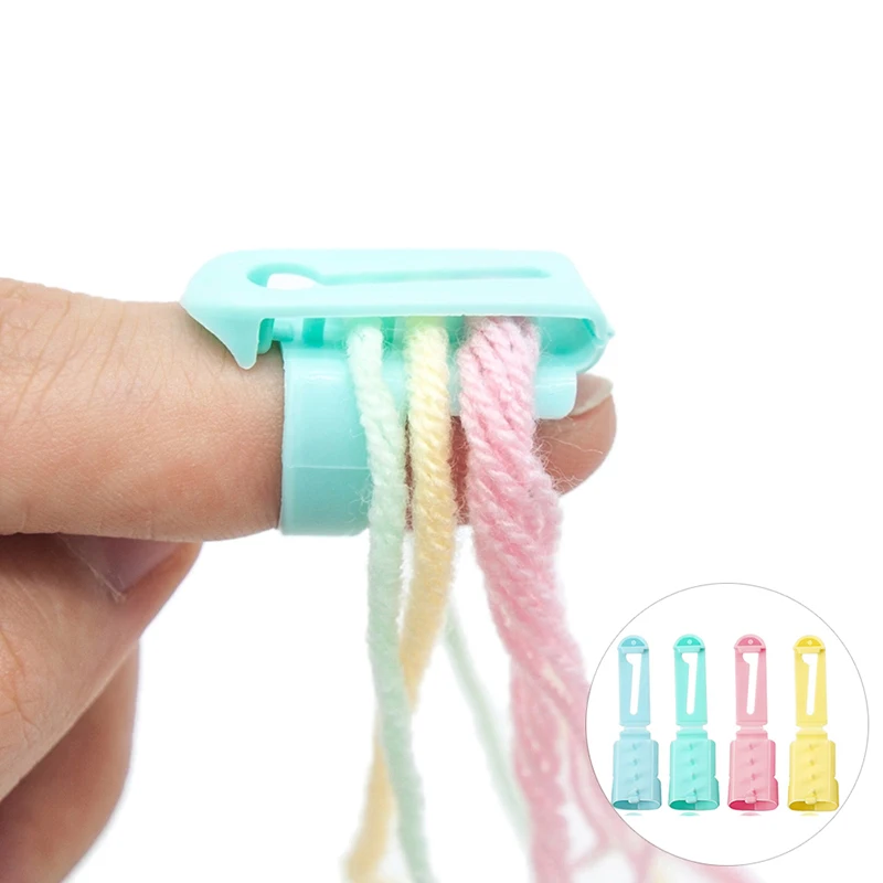 1PC Yarn Guide Finger Holder Set Yarn Guide Separated Yarns Tools Metal Knitting Thimble Crafting Accessories