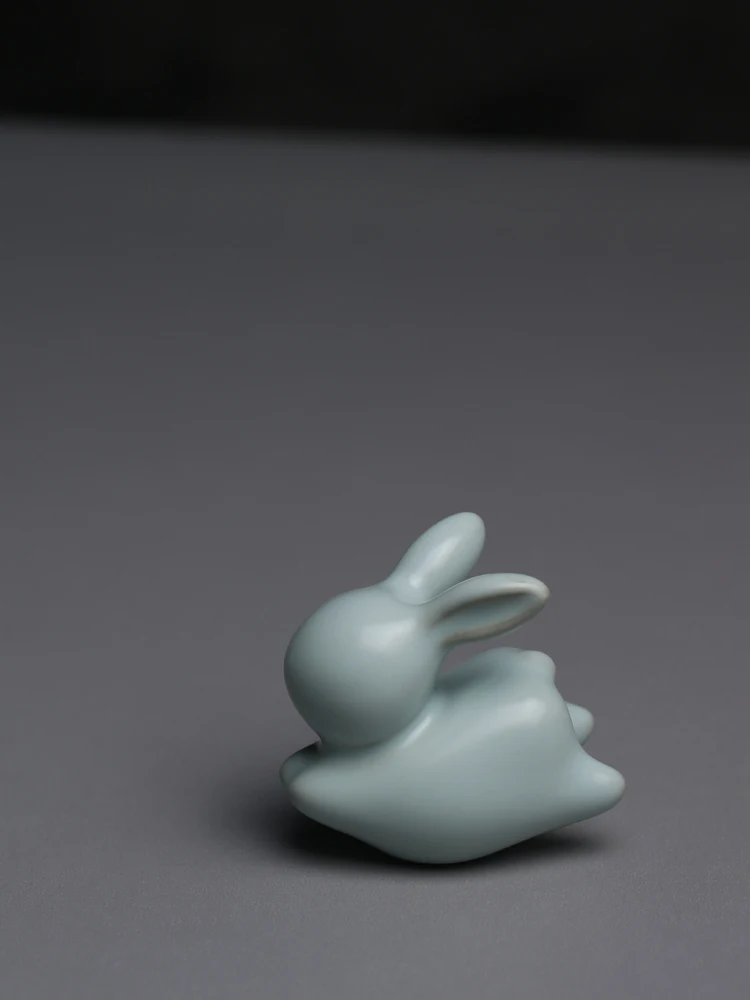 

Cute Little Rabbit Cerc Figurine Tea Pet Tea Plang Accory Small Yü Porcelain Rabbit Cra Design Tea Set Decoration