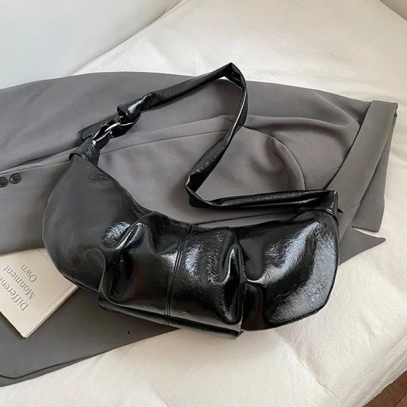 

2025 New High-end Ladies Leather Hand Bag Luxury Brand Famous Designer Paris Simple Vintage​