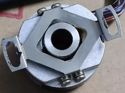 Original Genuine IRT310 2048(4)P/R Second hand Encoders，IRT310 2048(4)P R ，Fast shipping