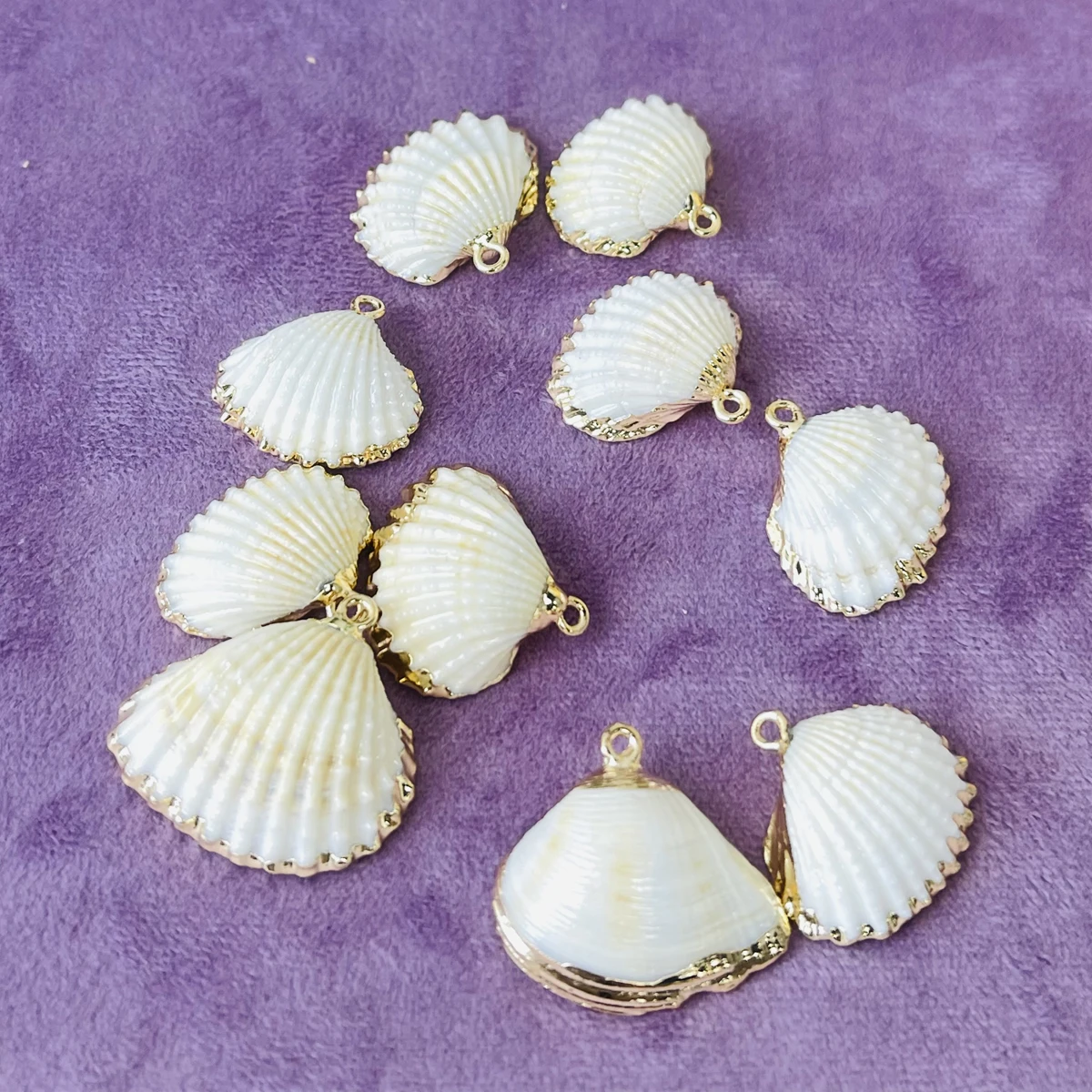 10pcs 20-25mm Natural Shell Gold-color Pendant Bohemian Style Charms for Jewelry Making DIY Women Necklace Bracelet Accessories