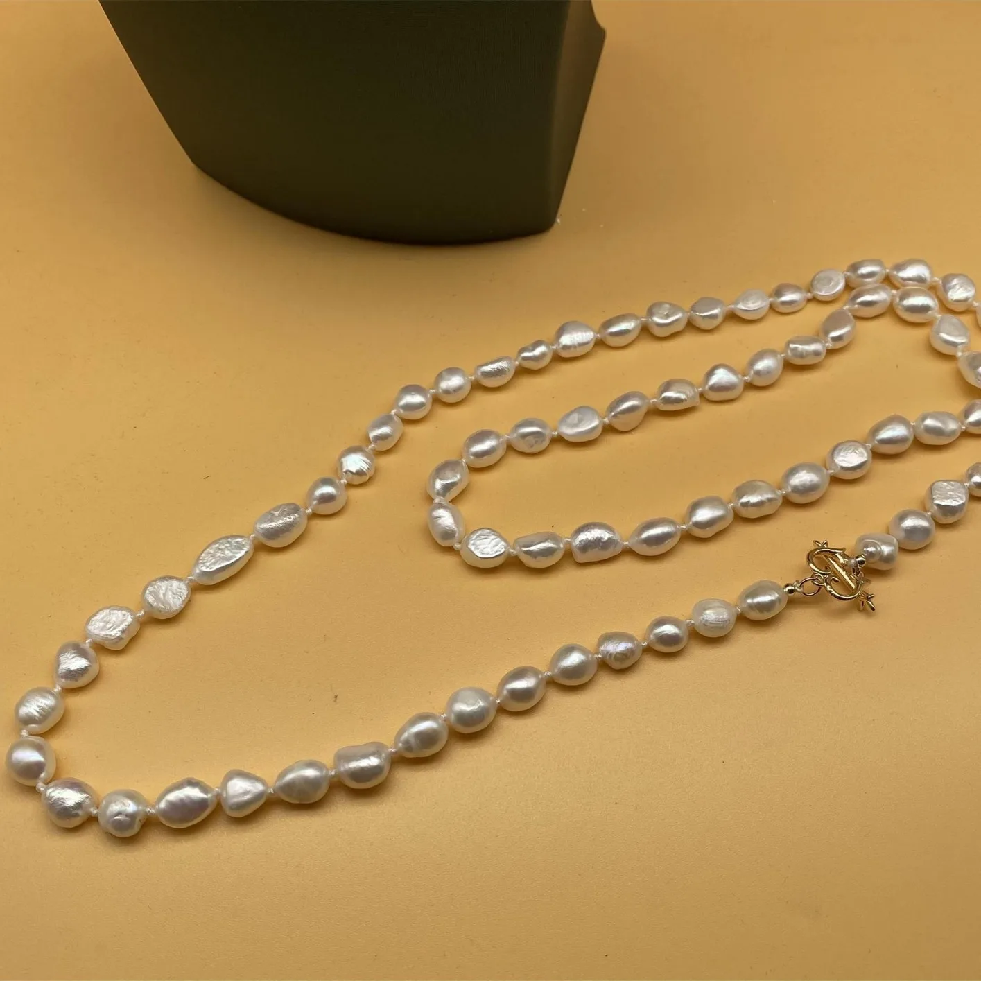 

Natural freshwater pearl women's design personalized versatile necklace fashionable personalized collarbone chain