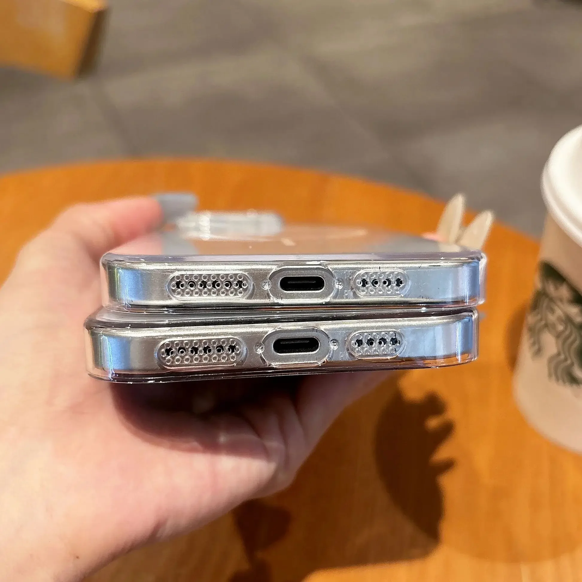 حافظة هاتف شفافة ورقيقة للغاية لهاتف Magsafe لهاتف آيفون 16 15 14 Plus 13 12 Pro Max غطاء كريستال مغناطيسي للشحن اللاسلكي ﻿