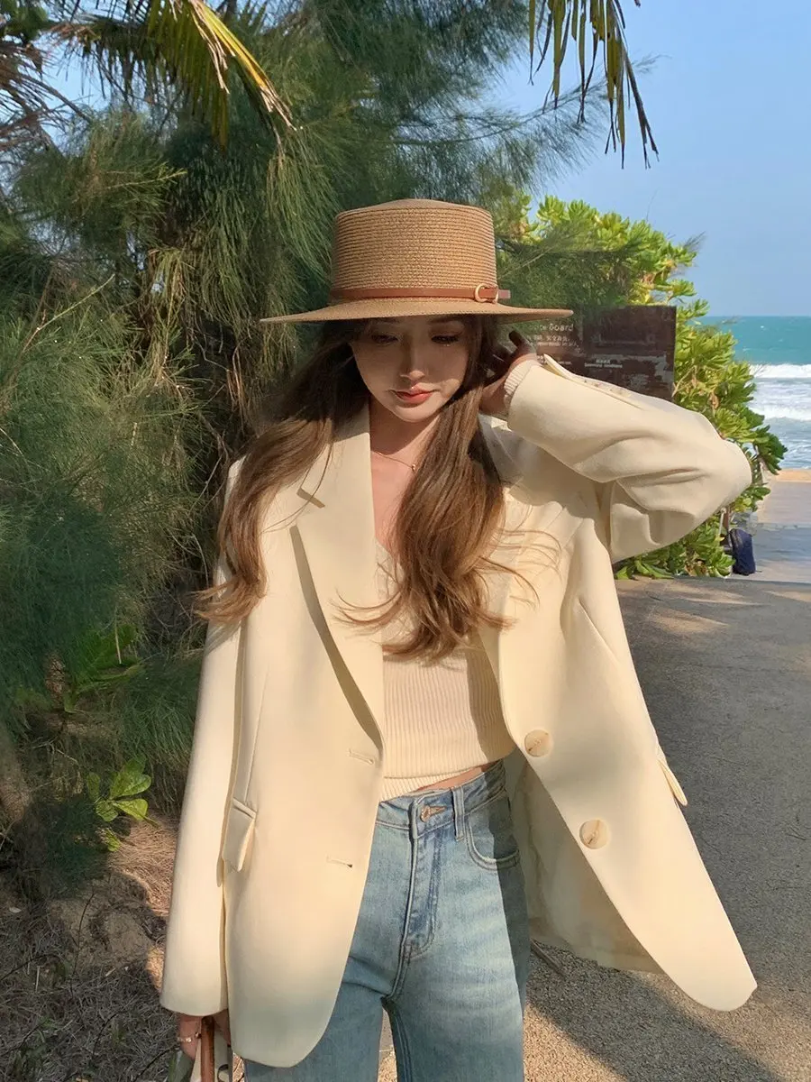 

Faionable Tapered Suit by Ay Snow Ele Straight Cut Women's Busin Casual Long Sve Single Button Spring Collection