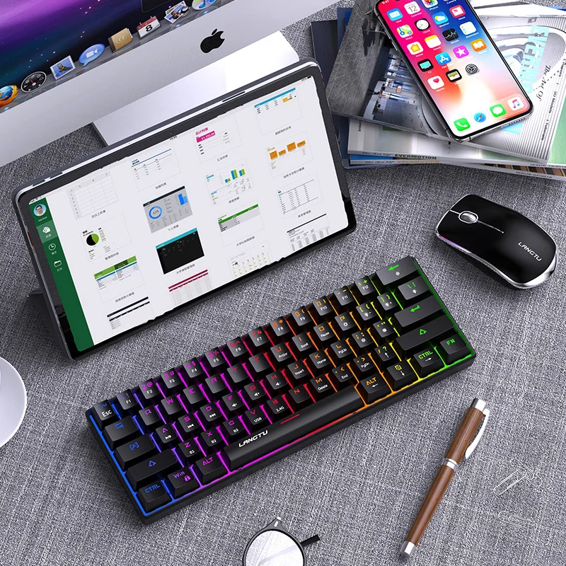 61-key RGB three-mode true mechanical wired wireless bluetooth keyboard tablet portable charging