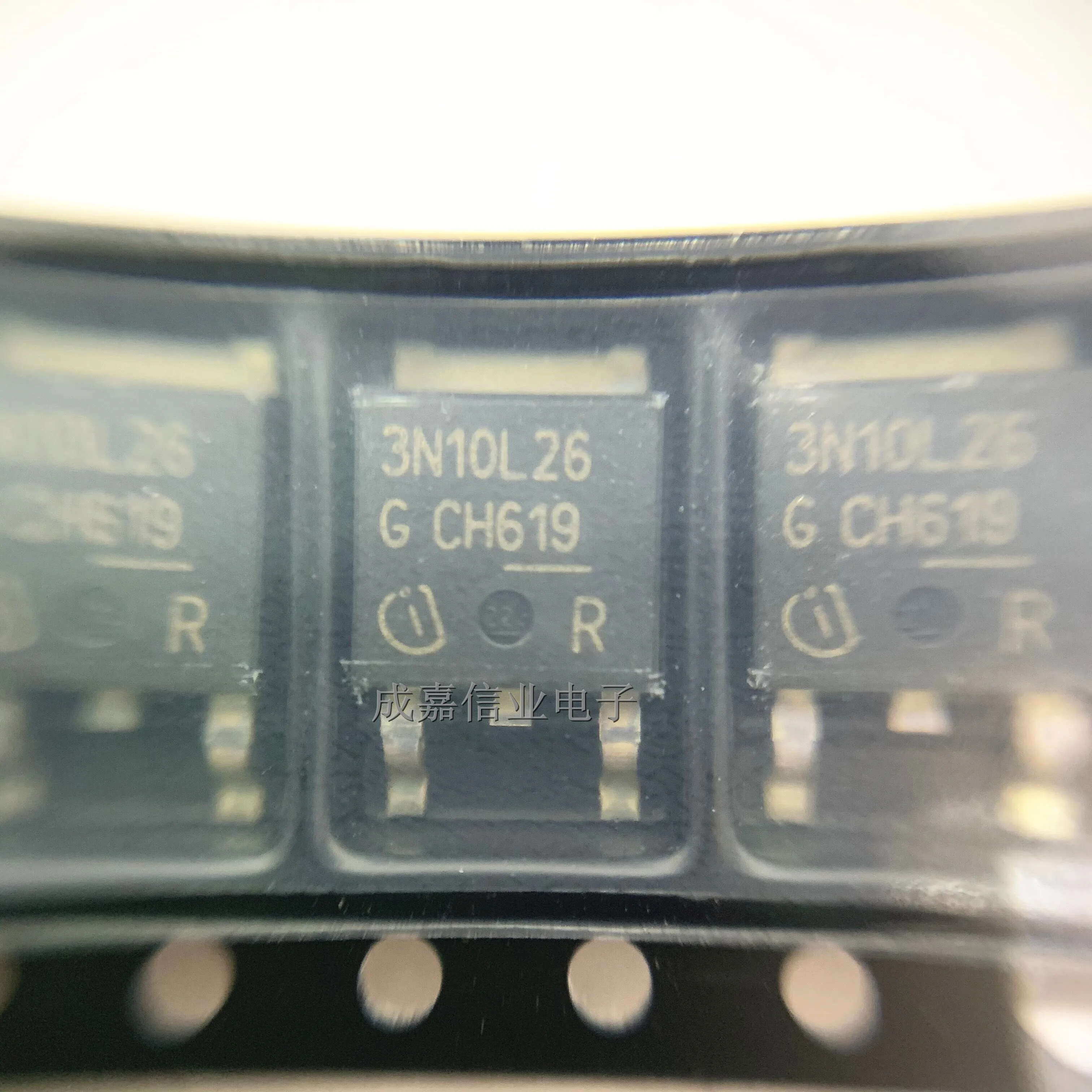 10pcs/Lot IPD35N10S3L-26 TO-252-2 3N10L26 MOSFET N-Ch 100V 35A DPAK-2 OptiMOS-T Operating Temperature:- 55 C-+ 175 C